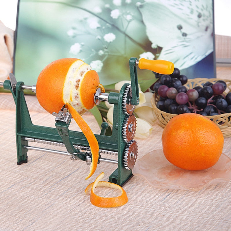 Multifunctional Fruit and Vegetable Peeler